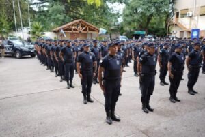 policias