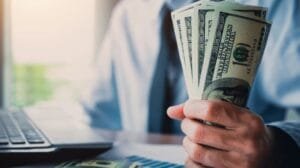 Cotización del dólar lunes 26 de febrero