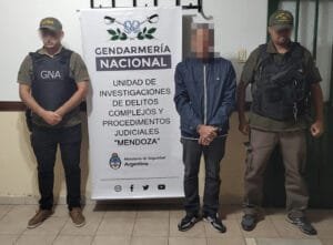 Mendoza ciudadano detenido (5)