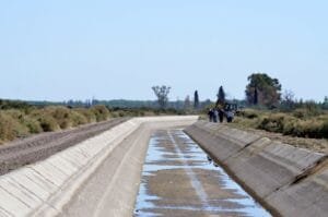 canal-sin-agua-corta