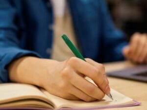 termina_la_secundaria_clases_mayores.jpg_675828847