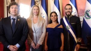 20240601-javier-milei-participo-de-la-segunda-asuncion-de-nayib-bukele-junto-a-karina-milei-1811981