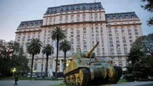 edificio-libertador-sede-del-ministerio-de-UMW63OQPCRE6XEH763OR6UYFPI