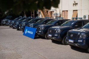 camionetas de la policia