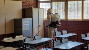 Fumigacion-escuela3