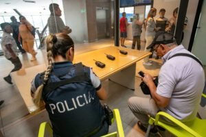 poli turistica