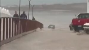 impresionante-temporal-las-grutas