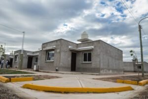 IPV - Entrega viviendas Barrio Kilómetro 11 - Guaymallén
