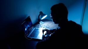 agente_encubierto_informatico_derecho_penal_da293aae4a