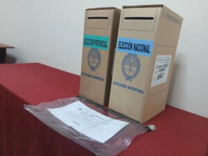 urna elecciones