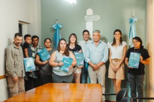 Firma de Escrituras B° Ictus y Juan Pablo II Tgto (1)