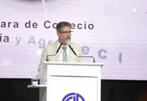 Gabriel-Brega-Almuerzo-de-las-Fuerzas-Vivas-2025-3