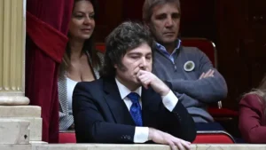 javier-milei-manuel-adorni-el-congreso-camara-diputados