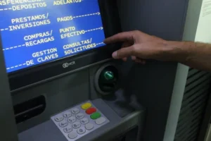 1000192493
