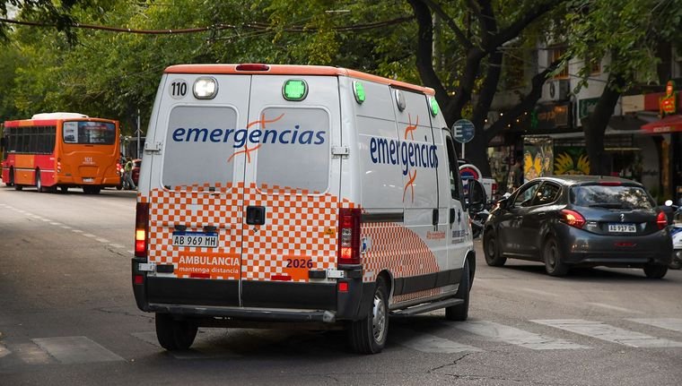 ambulancia-medicos-accidente-sec-servicio-emergencias-coordinado-2jpg