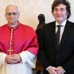 Milei recibirá al papa León XIV el 8 de noviembre y el Gobierno analiza transmitir la visita por cadena nacional