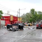 Guaymallén: la protesta salarial de municipales dejó basura en las calles y un fuerte operativo policial