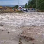 Dos personas fueron arrastradas más de 500 metros por la corriente del arroyo Anchayuyo en Tupungato